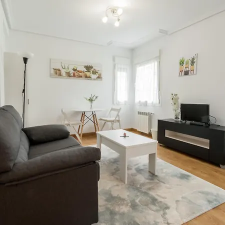 Rio Nalon Apartment